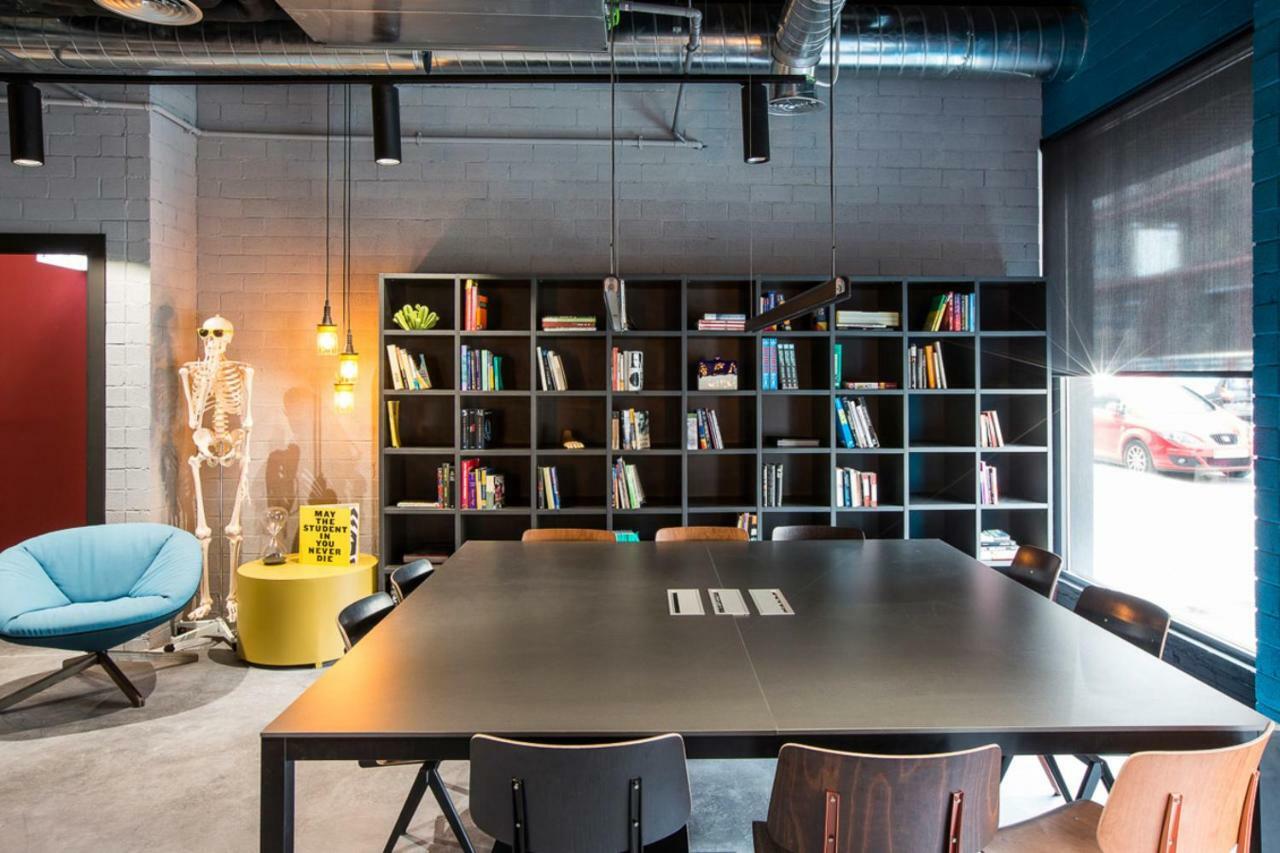 Tsh Campus Marina Residence- Education Purpose Only Barcelona Buitenkant foto